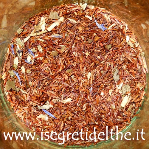 The rosso rooibos e fiordaliso